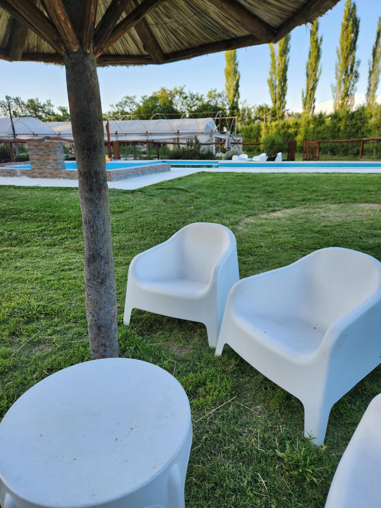 Casa De Campo Flor Dorada Centenario Kültér fotó